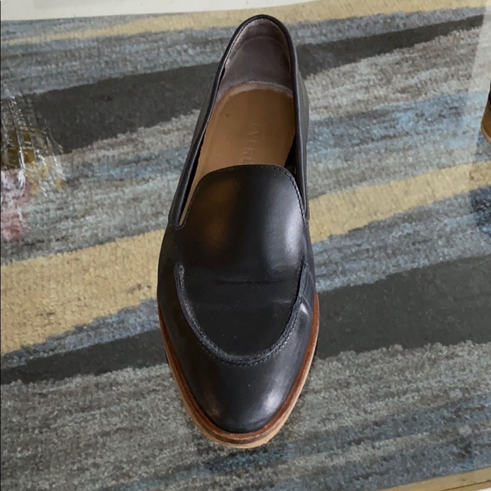 Shoes - Picture 2 of 3